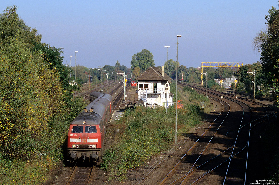 218 126 mit dem RE10519 Borken – Essen Steele Ost im Bahnhof Dorsten