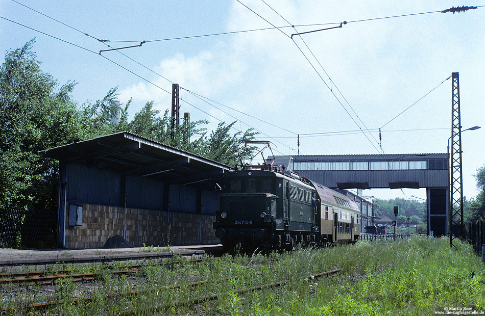 Museumslok 244 046 mit Planzug N8326 Espenhain Werksbahnhof - Leipzig Hbf in Espenhain