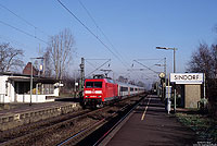 145 035 mit D424 Köln - Oostende im alten Bahnhof Sindorf