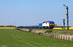 DE2700 10 mit RDC Autozug Sylt nach Niebüll bei Lehnshallig