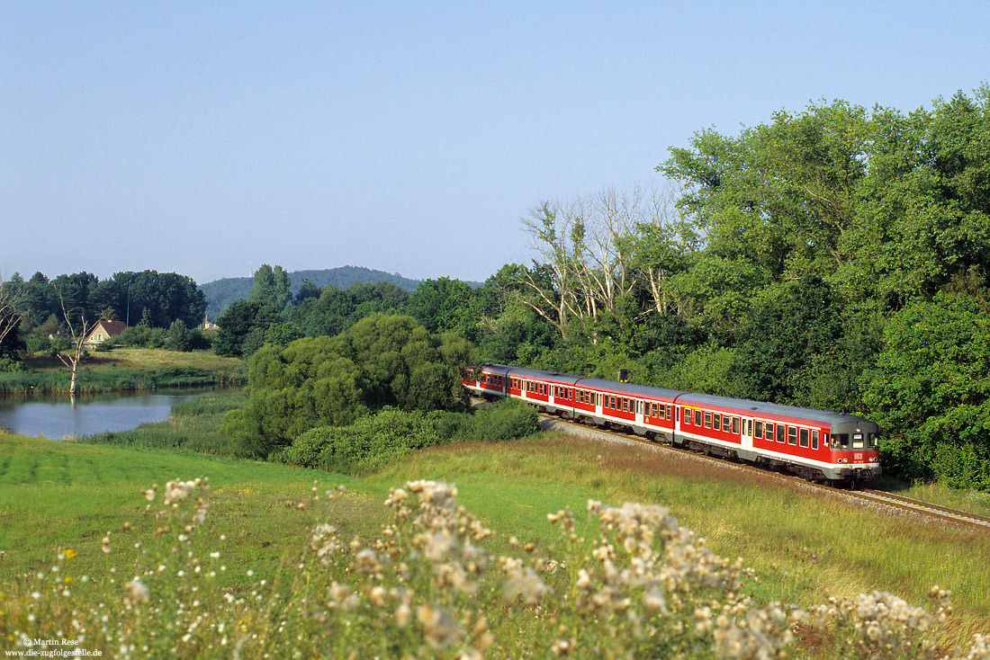 642 624 als D38599 nach Potsdam am See bei Hohendorf auf der Strecke Züssow - Wolgast