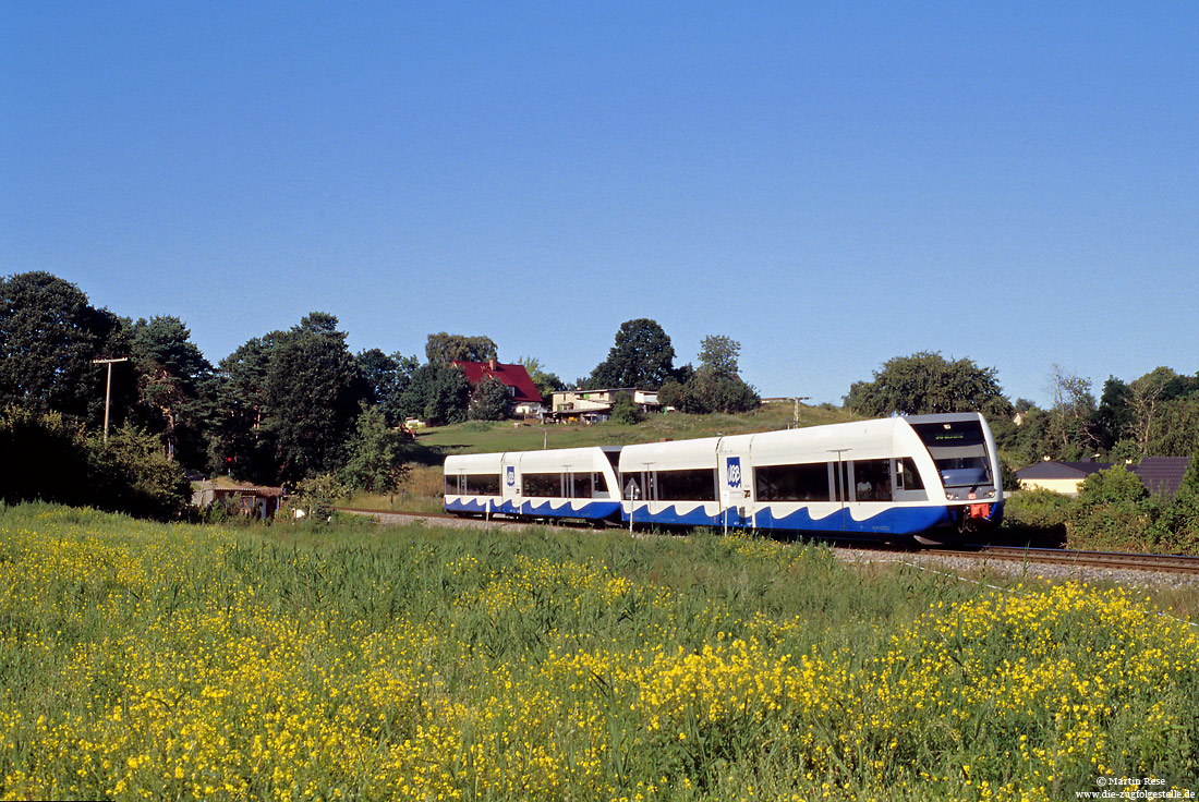 646 114 der UBB auf der Insel Usedom in der langgezogenen Kurve bei Heringsdorf