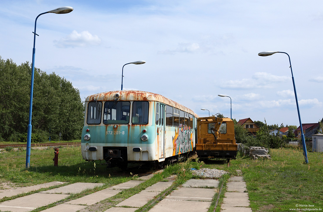 972 201 der UBB auf der Insel Usedom abgestellt im Bahnhof Zinnowitz 