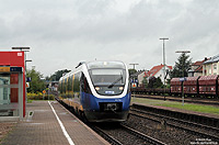 Als NWB81465 (Bielefeld Hbf - Paderborn Hbf) fährt der VT713 in Paderborn Nord ein. 27.8.2010