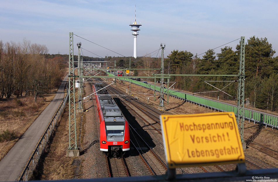 Aufgrund eines Personenunfalls bei Wiesenthal war die Strecke 700 am 22.2.2012 zwischen Hockenheim und Graben Neudorf für fast zwei Stunden gesperrt. Während sich der Güterverkehr in Mannheim und Karlsruhe staute, wurden die Nahverkehrszüge über die Schnellfahrstrecke Mannheim – Stuttgart umgeleitet. Am Abzweig Saalbach verlässt die RB38845 (Biblis – Karlsruhe) die Schnellfahrstrecke und wird nach etwa einem Kilometer wieder den Regelweg erreichen.