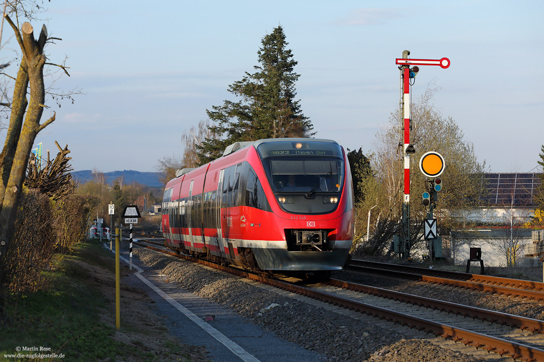 643 046 am Form-Einfahrsignal von Kruft