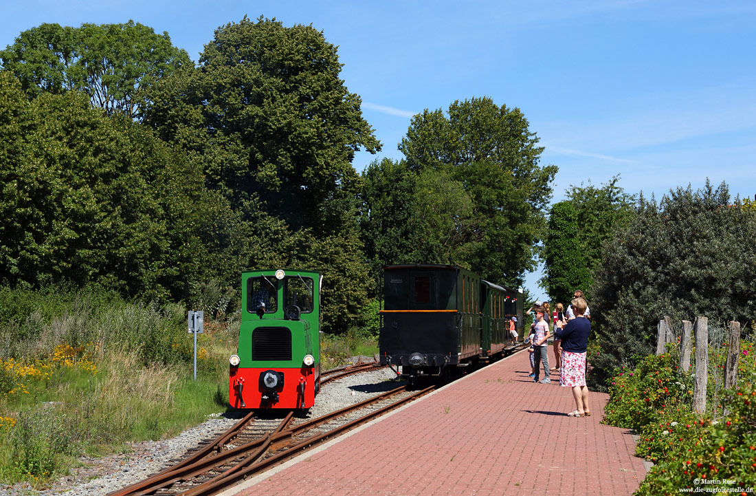 Stiftung deutsche Kleinbahnen Lok 5 Schöma Lüt Kaffeebrenner am Endbahnhof Reppenhagen