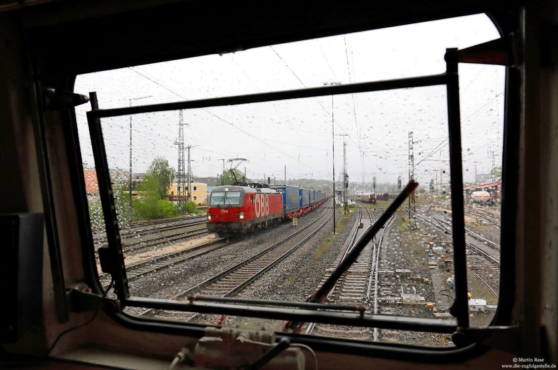 1293 037 der ÖBB aus der Einheitslok 115 114 fotografiert in Ansbach