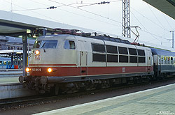 103 199 zur blauen Stunden in Nürnberg Hbf