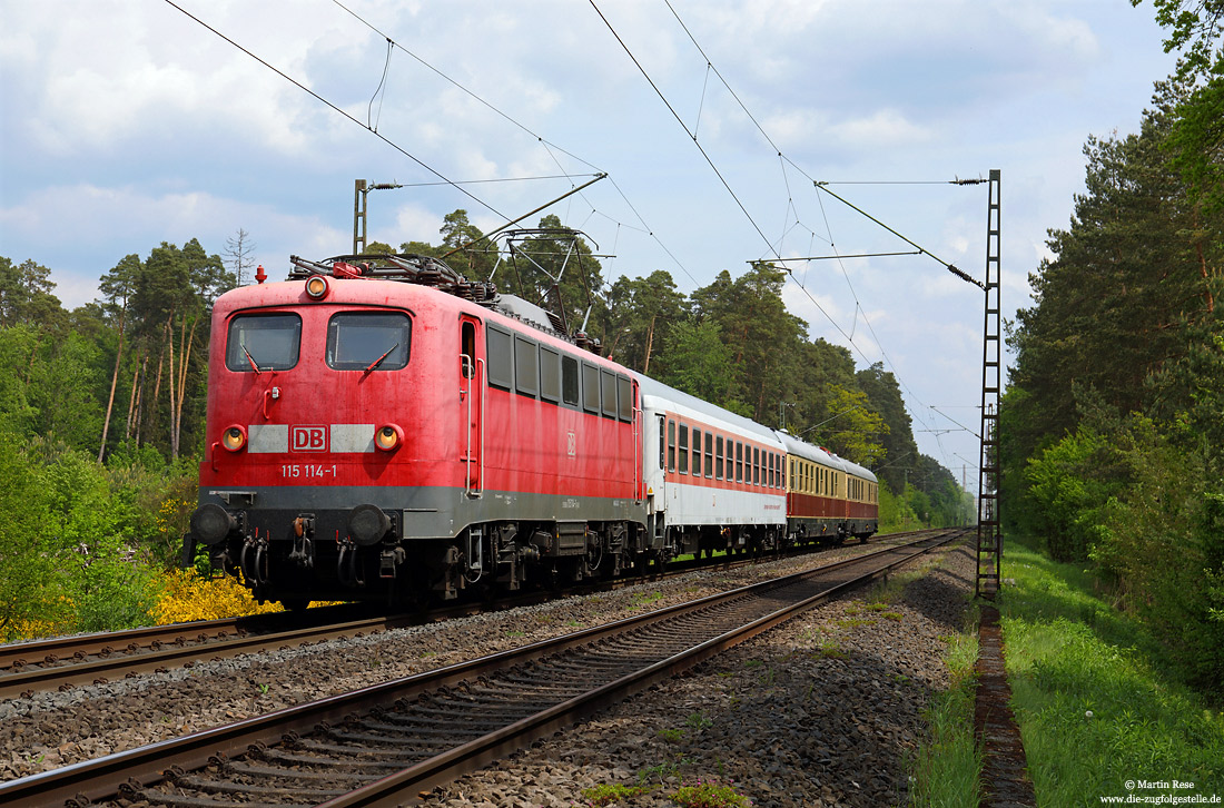 115 114 in verkehrsrot bei Stockstadt/Main