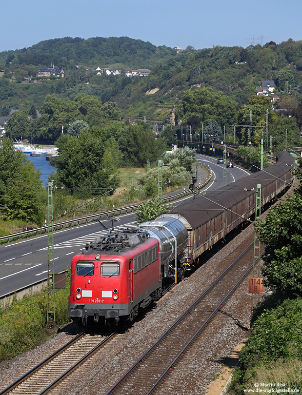 139 287 ex 110 287 der BayernBahn bei Linz auf der rechten Rheinstrecke 