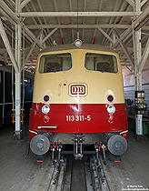 113 311 des DB-Museums abgestellt im Lokschuppen in Nürnberg Rbf