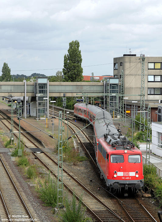 110 465 m,it RE14149 nach Rheine in Emden Hbf