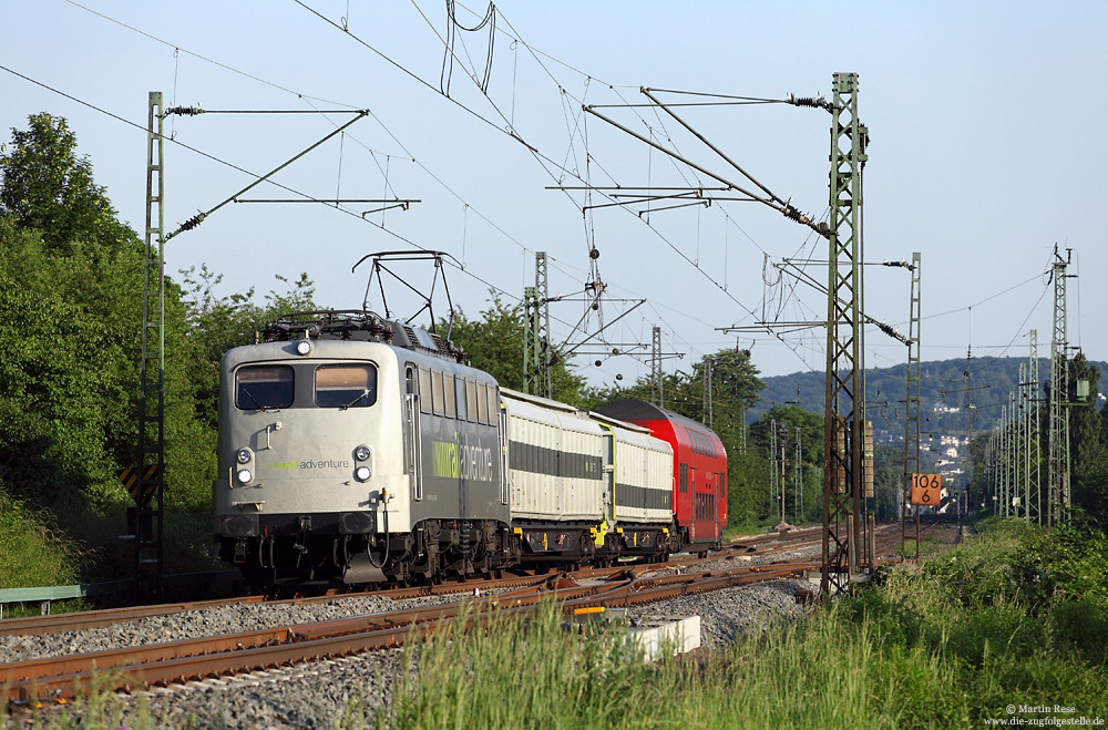 139 558 von Railadventure auf der recktenRheinstrecke bei Unkel