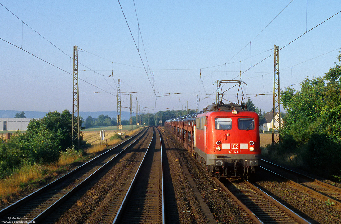 140 173 bei Bielefeld Brake aus der ersten Reihe fotografiert