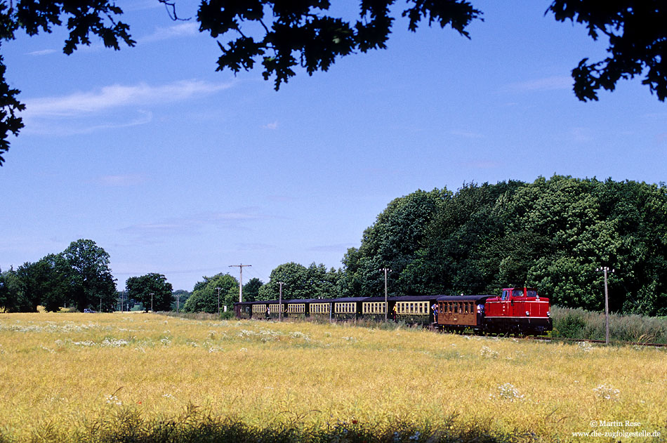 V51 901, ehemals DB 251 901, der RÜBB bei Beuchow