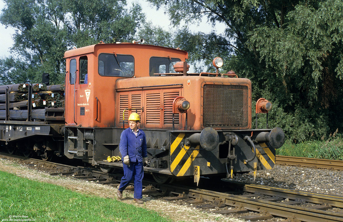 Werklok 3 der Bentelerwerke Schloß Neuhaus Jung 14039/1968