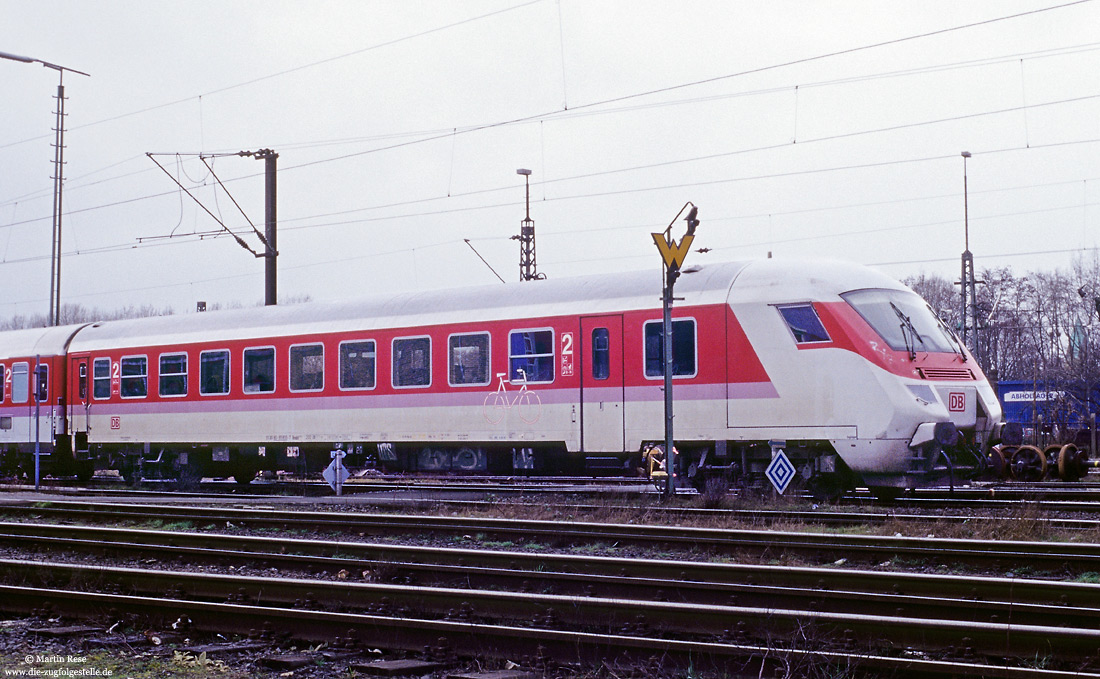 InterCity Steuerwagen Bimdzf 269.2 (51 80 80-95 855-7) in Dortmund Bbf