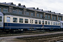 Silberling-Prototyp Bnb 718 (50 80 21-03 908-8) in Paderborn Hbf