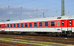 Liegewagen Bvcmz 248.3 (61 80 50-71 216-4) in Dortmund Bbf