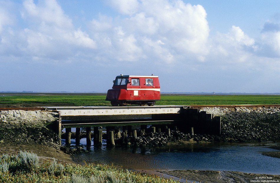 Draisine Klv09 0002 an der Abzweigstelle Saline auf der Insel Wangerooge