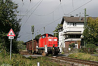 294 399 mit FZT54731 im Bahnhof Leichlingen
