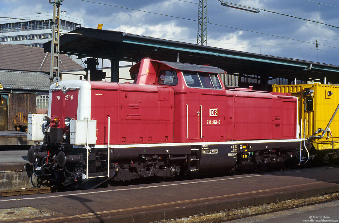 714 251 ex 214 251, ex 212 251, ex V100 2251 in Kassel Hbf