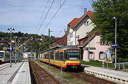 Bahnhof Freudenstadt Hbf mit Triebwagen 922 der Albtalbahn